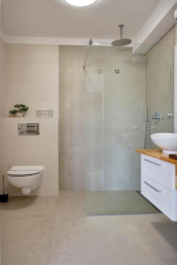 Office Park Aparthotel ทอรูน ภายนอก รูปภาพ